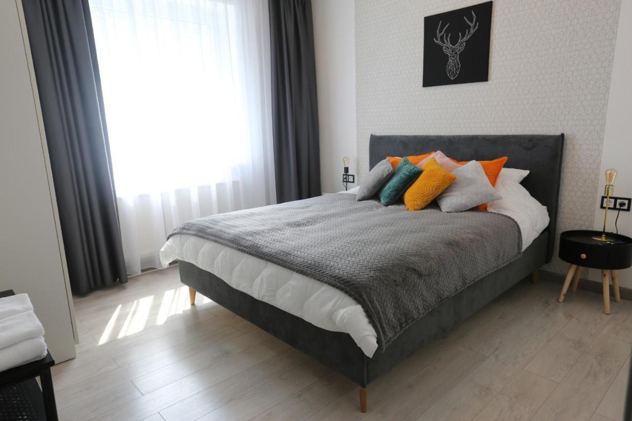 קובנה Comfy 2 Room Apartment - Free Parking - 350Mbps Wifi - Netflix מראה חיצוני תמונה