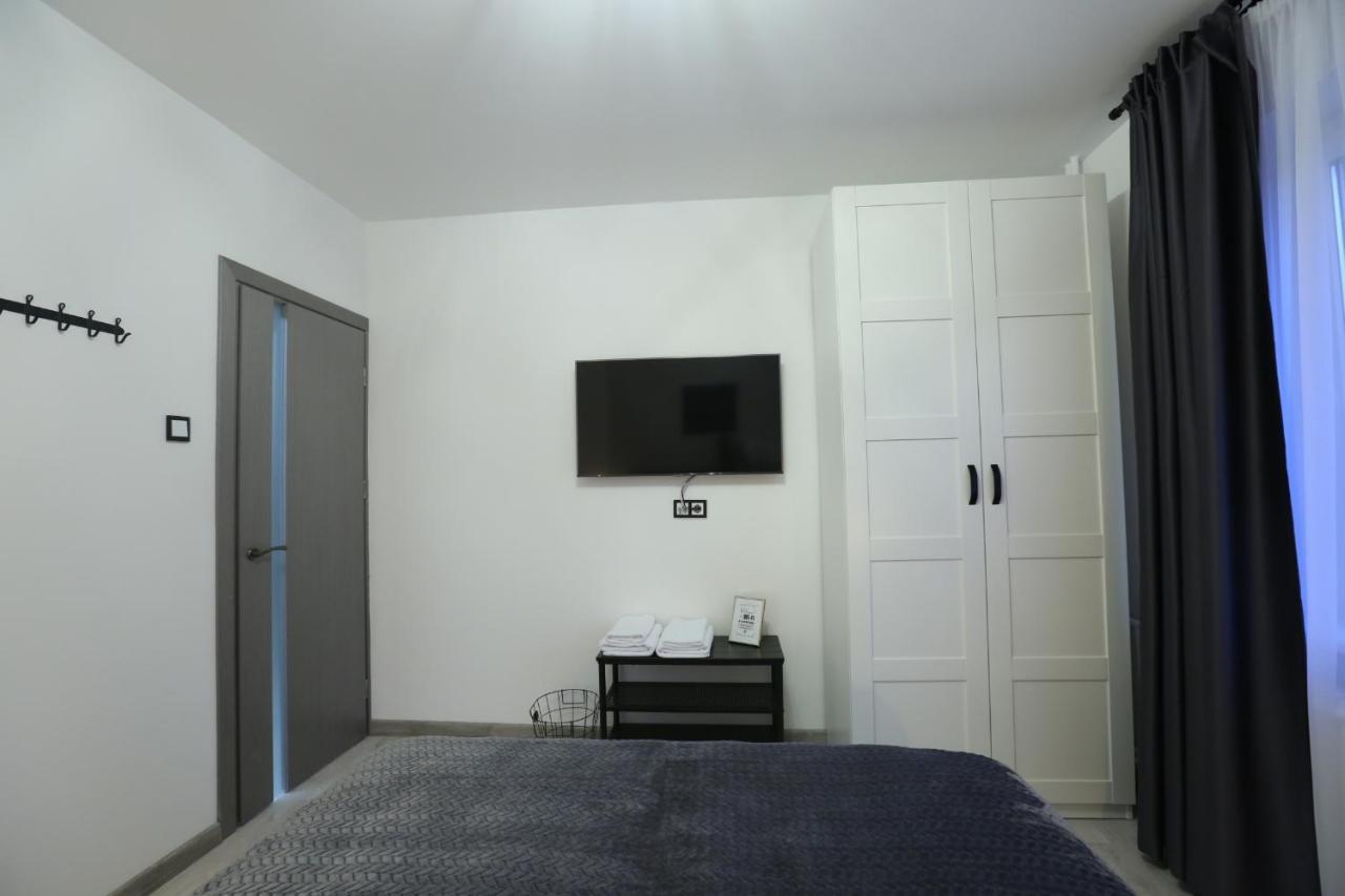קובנה Comfy 2 Room Apartment - Free Parking - 350Mbps Wifi - Netflix מראה חיצוני תמונה