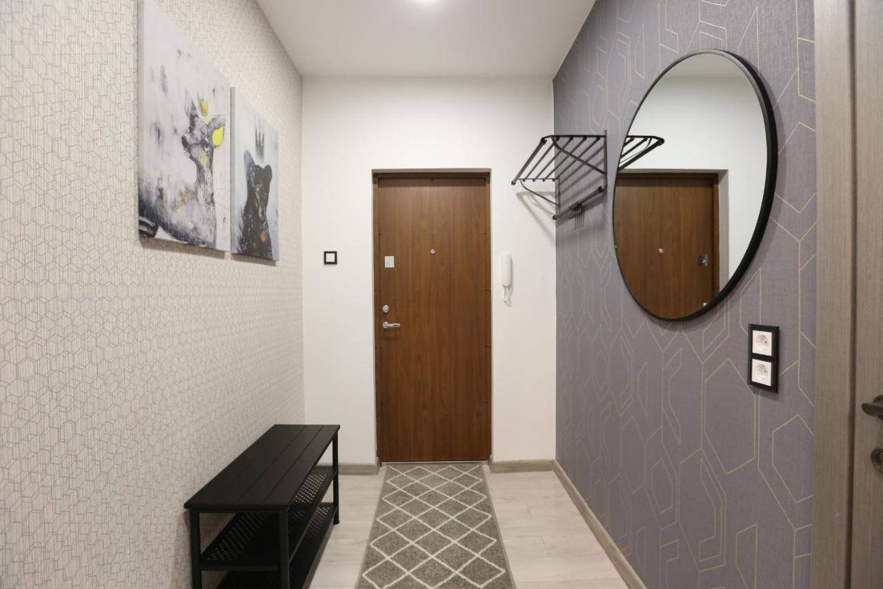 קובנה Comfy 2 Room Apartment - Free Parking - 350Mbps Wifi - Netflix מראה חיצוני תמונה